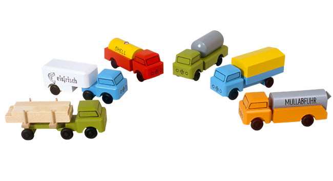 Miniatur LKW Holzspielzeug Set farbig